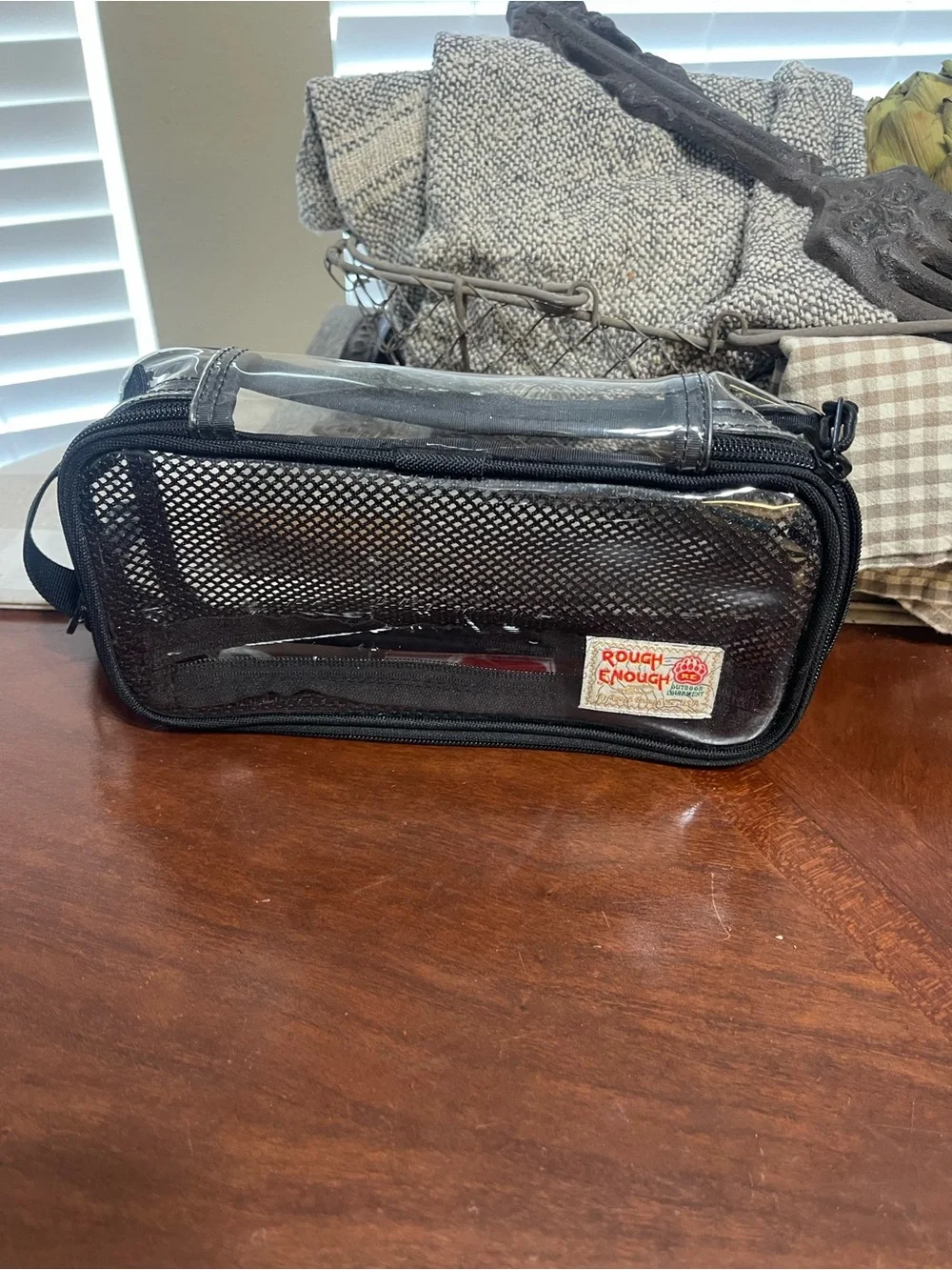 ROUGH ENOUGH TSA Approved Toiletry Bag clear travel